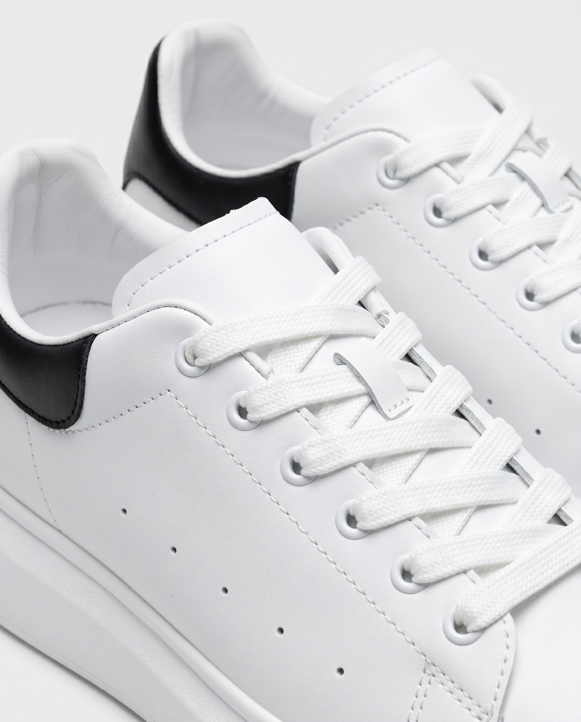 #color_blanco-y-negro