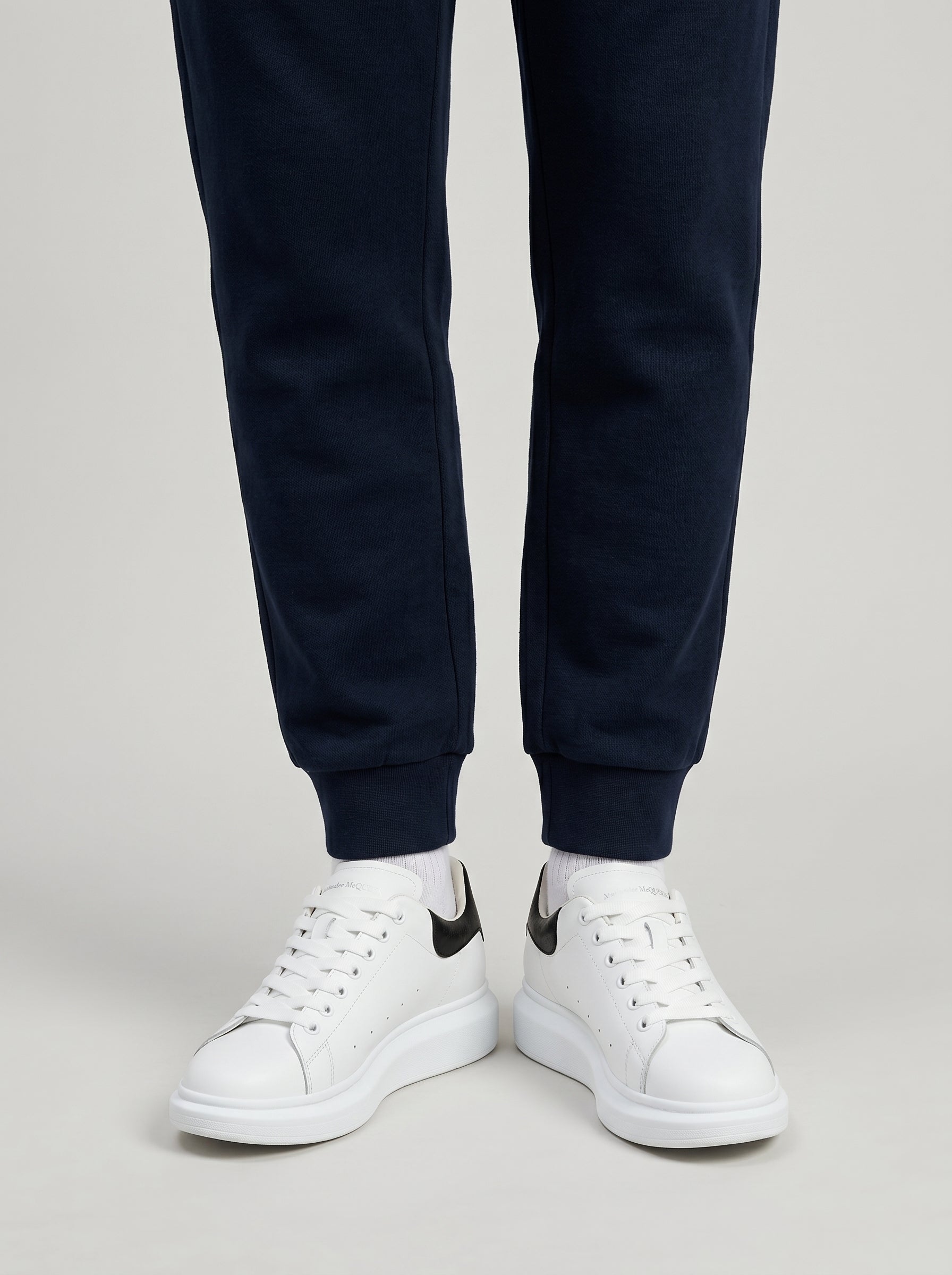 #color_blanco-y-negro