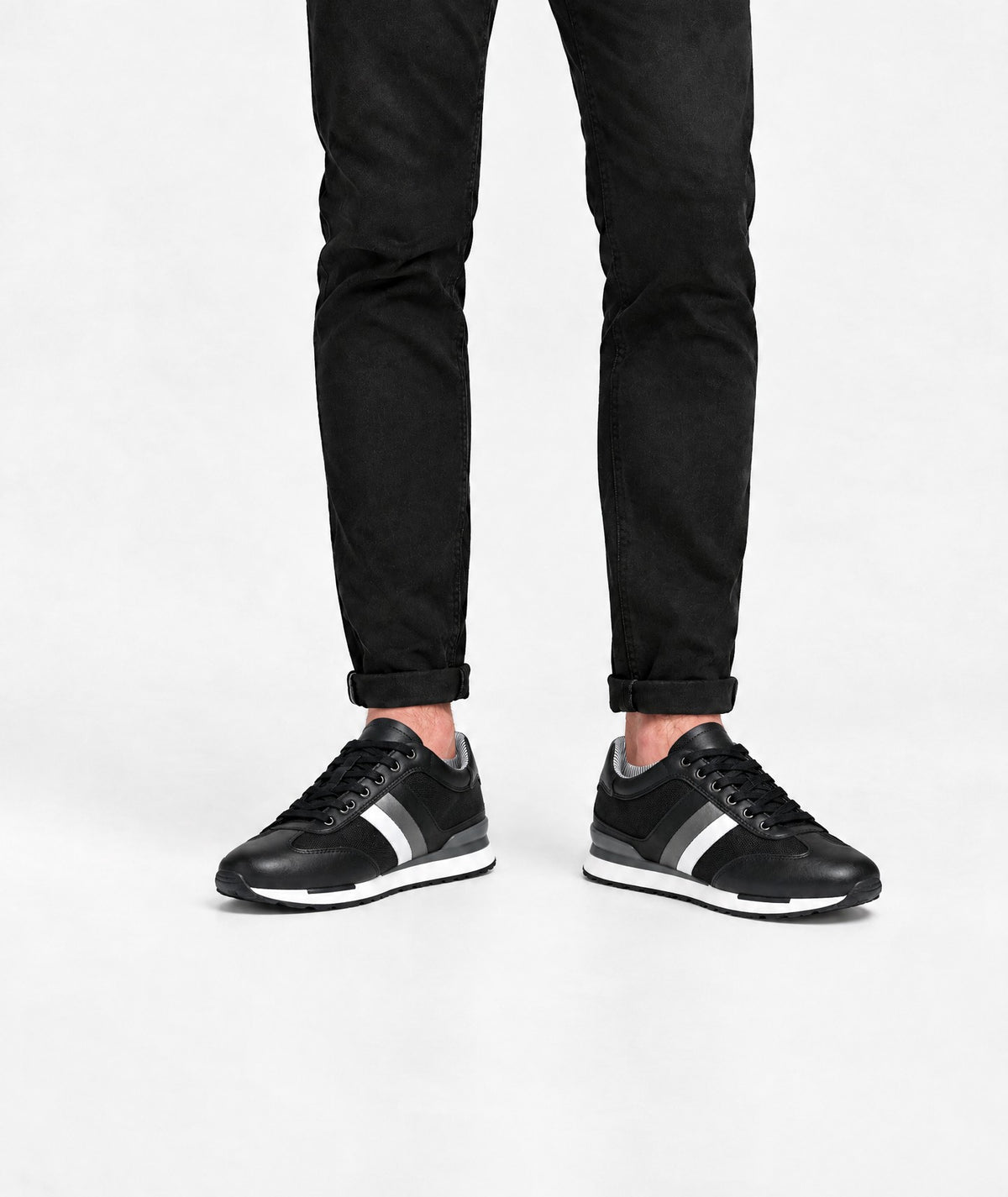 #color_negro