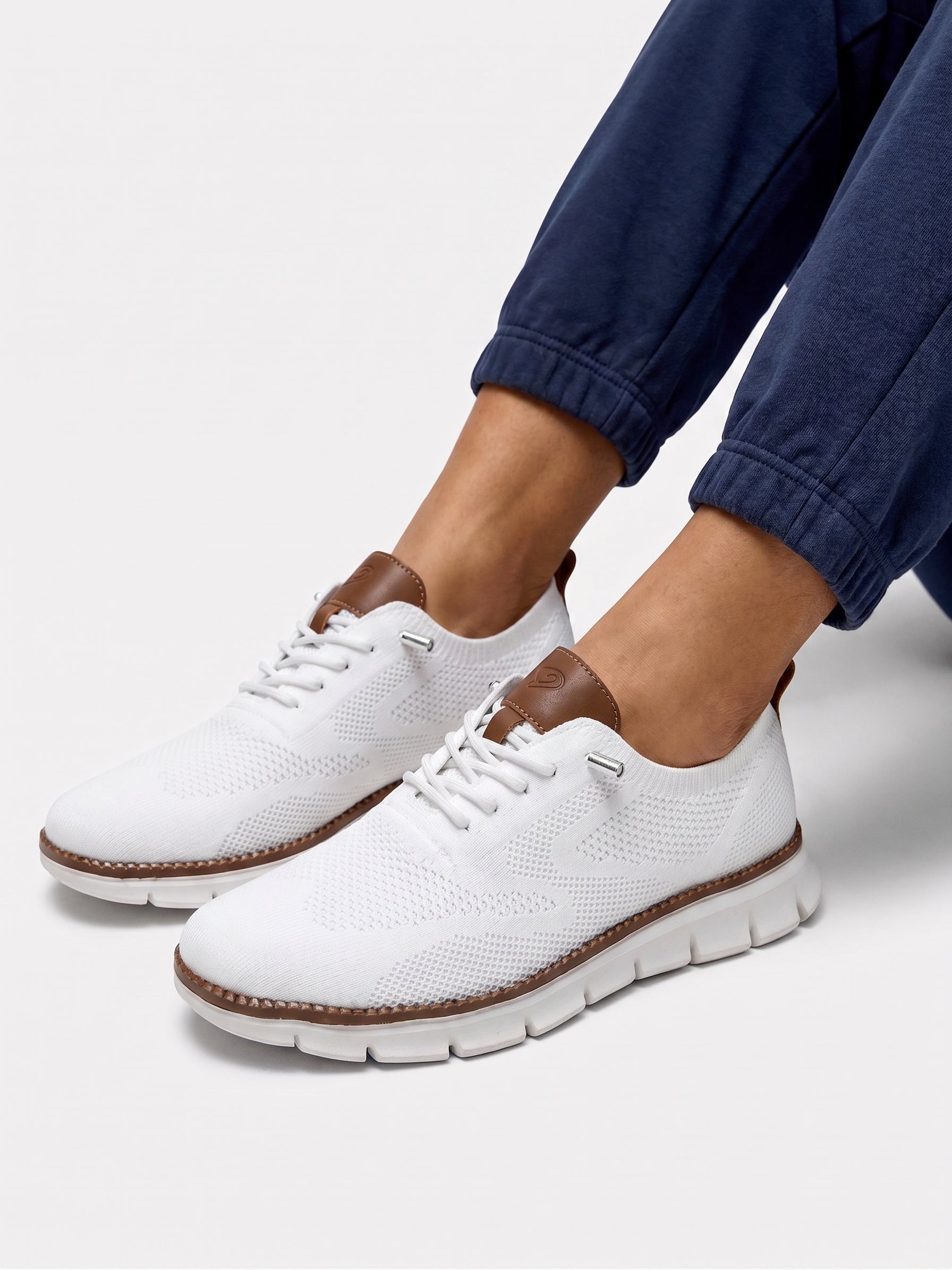 #color_blanco