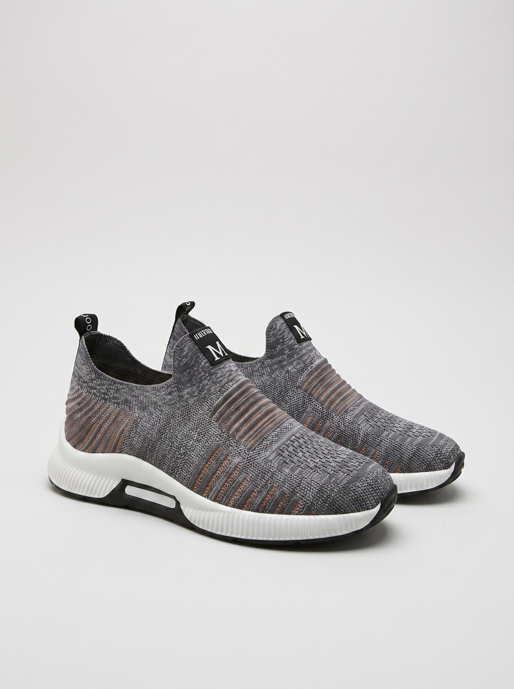 #color_gris